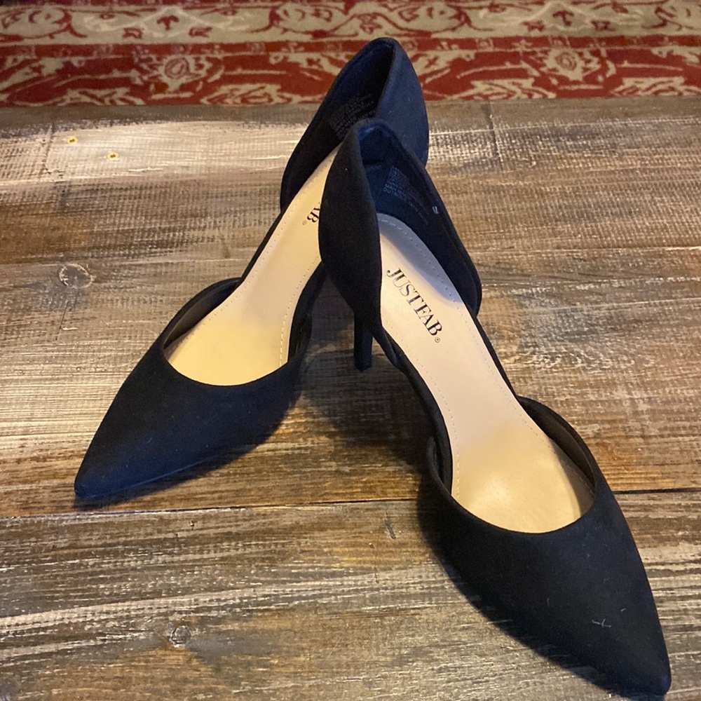 Black heels - 7.5
